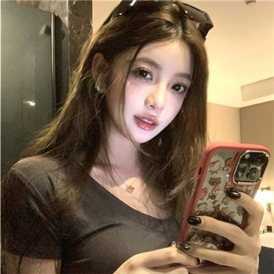 微笑俄罗斯娃娃